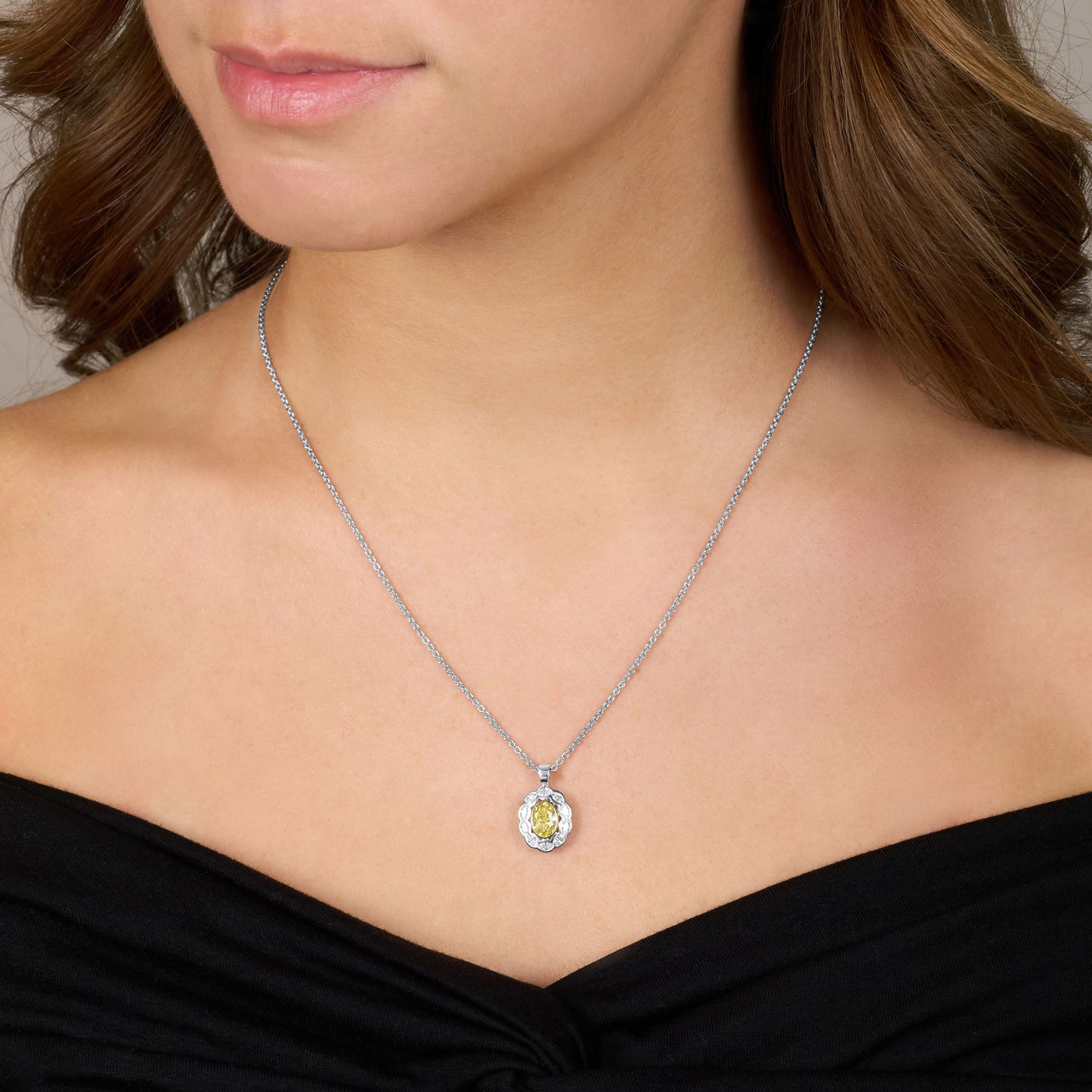 1.20cts Diamond Set Cluster Pendant
