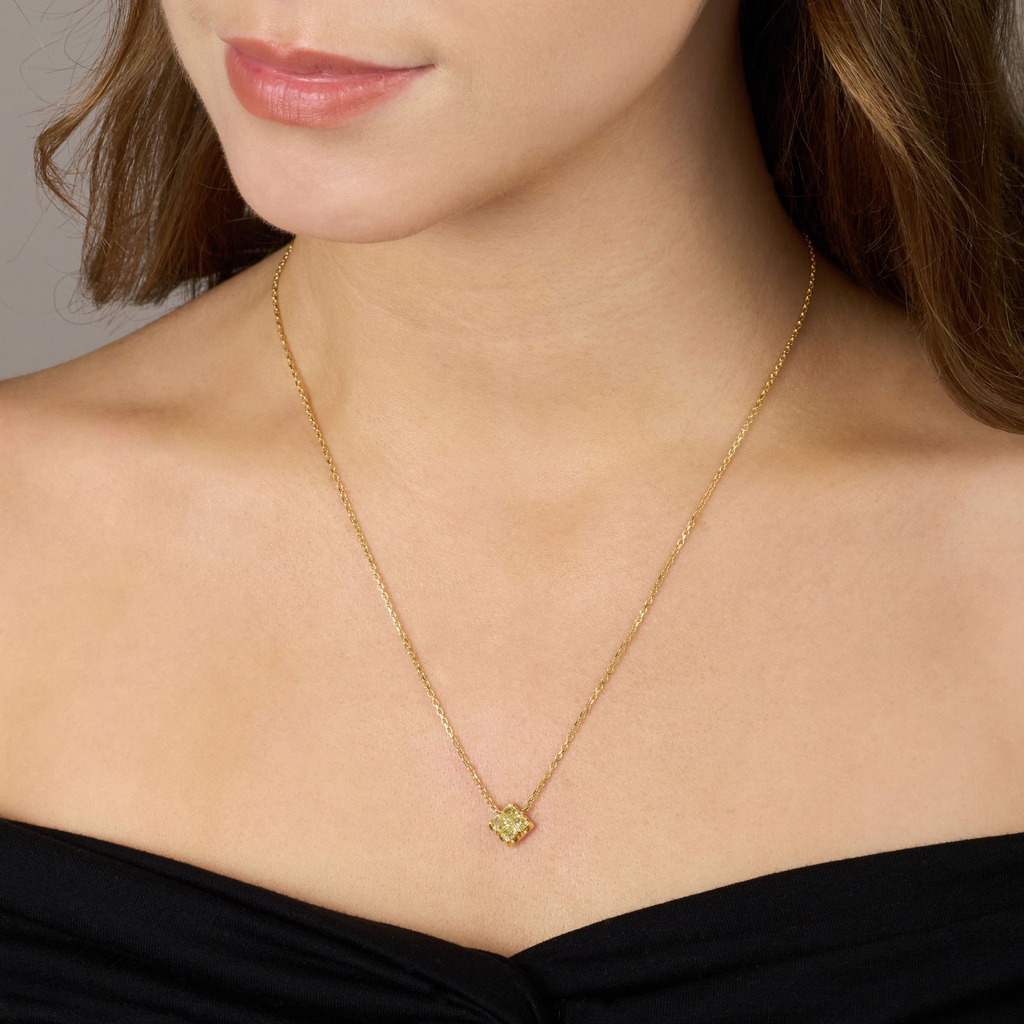 0.92ct Yellow Square Diamond Pendant