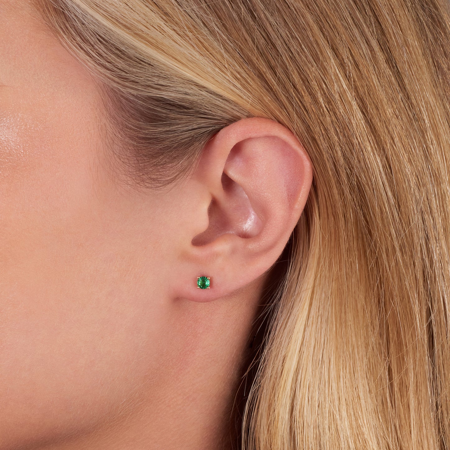 0.35ct Emerald Stud Earrings