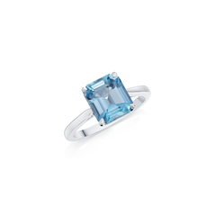 2.56cts Aquamarine Solitaire Platinum Ring