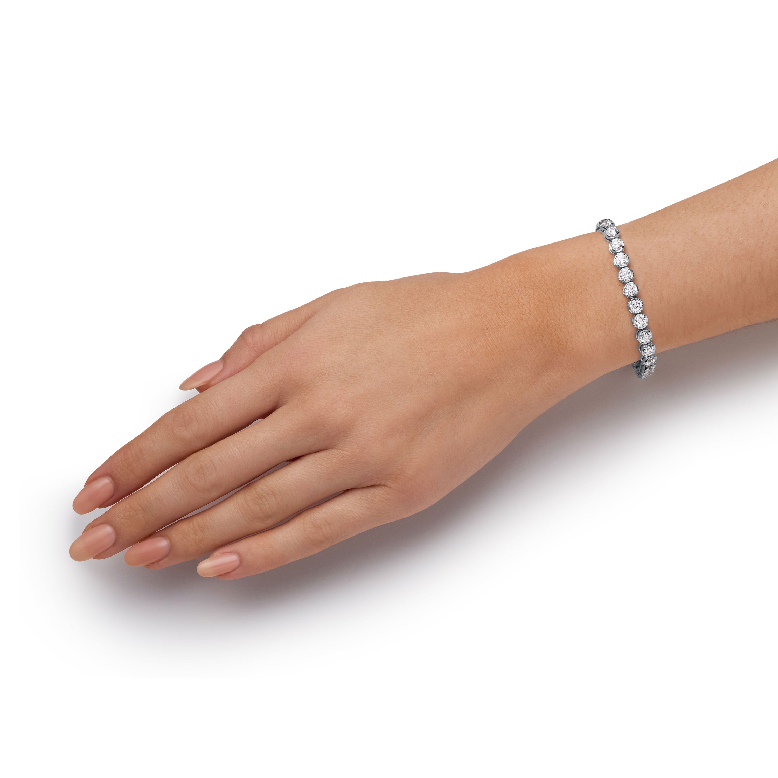 9.00cts Platinum Diamond Line Bracelet With Hidden Clasp