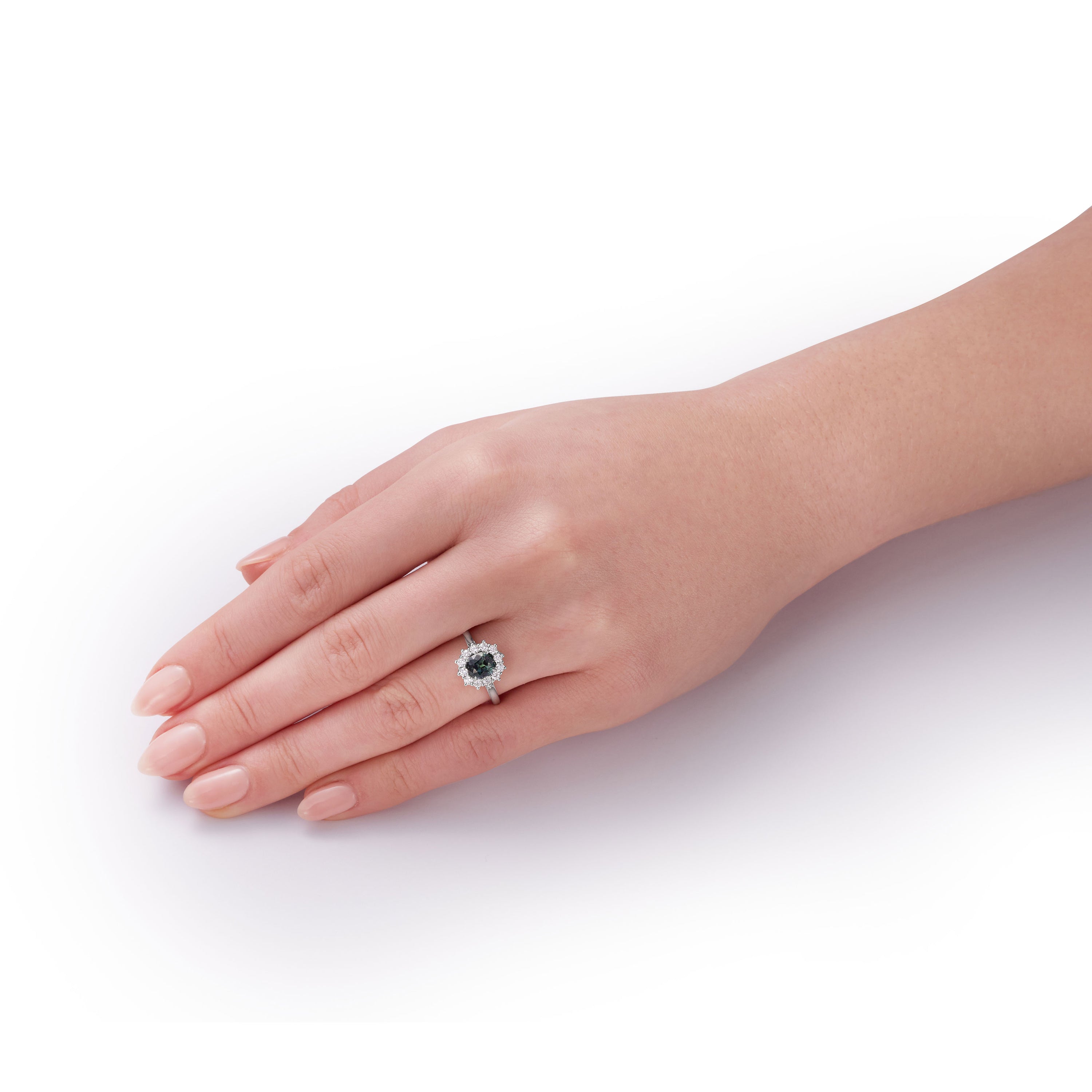 1.52cts Green-Blue Sapphire and Diamond Ravello Cluster Ring