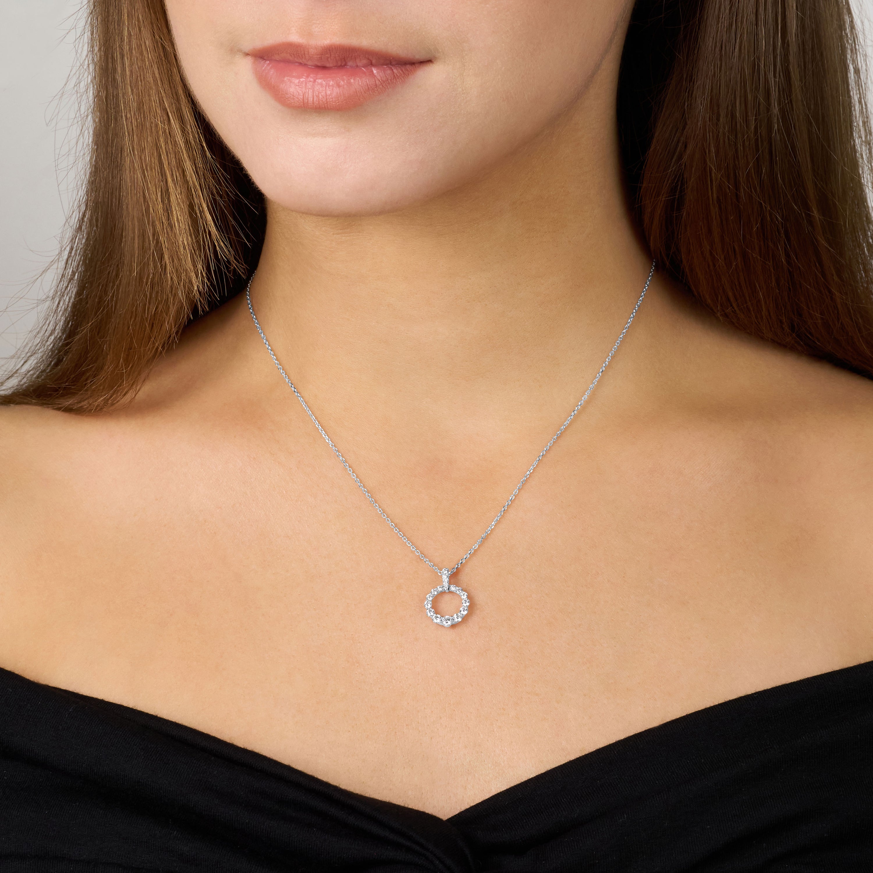 0.55ct Diamond Circle Pendant