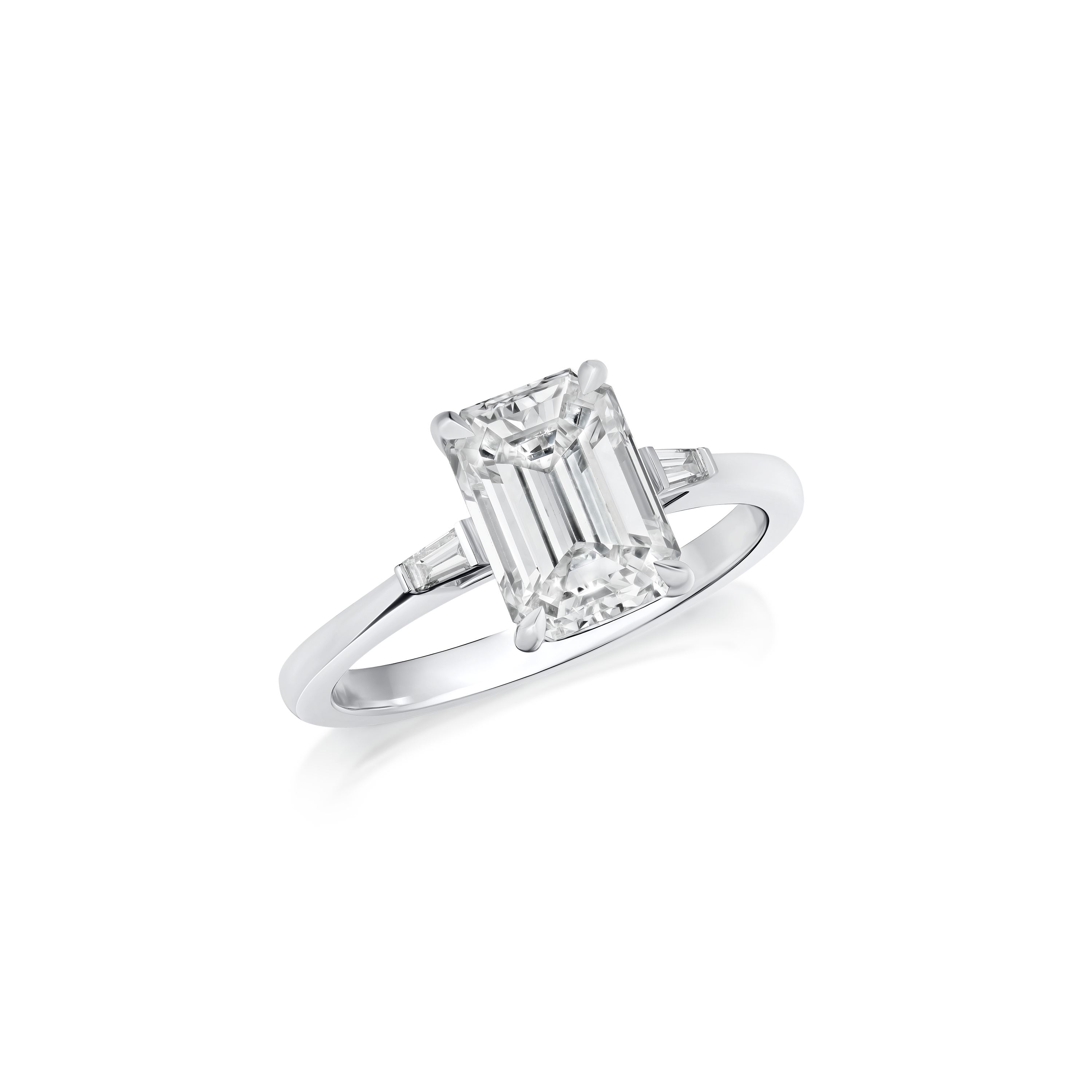 2.06cts Diamond Ring With Diamond Shoulders