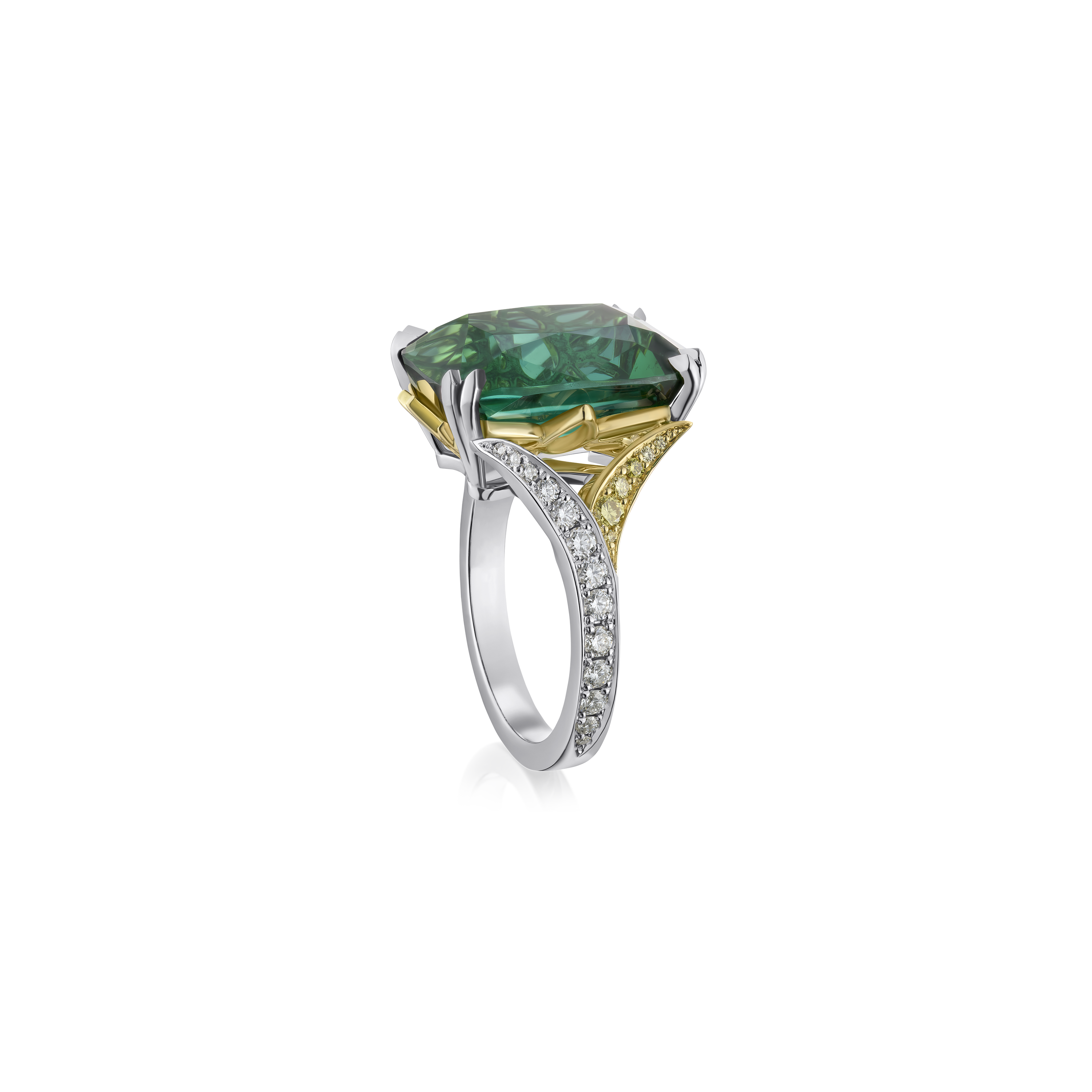 14.50cts Green Tourmaline Ring With Diamond Set Shoulders