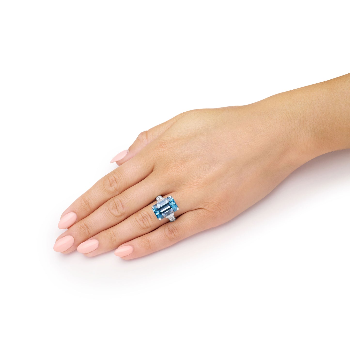 10.54cts Aquamarine and Diamond Ring