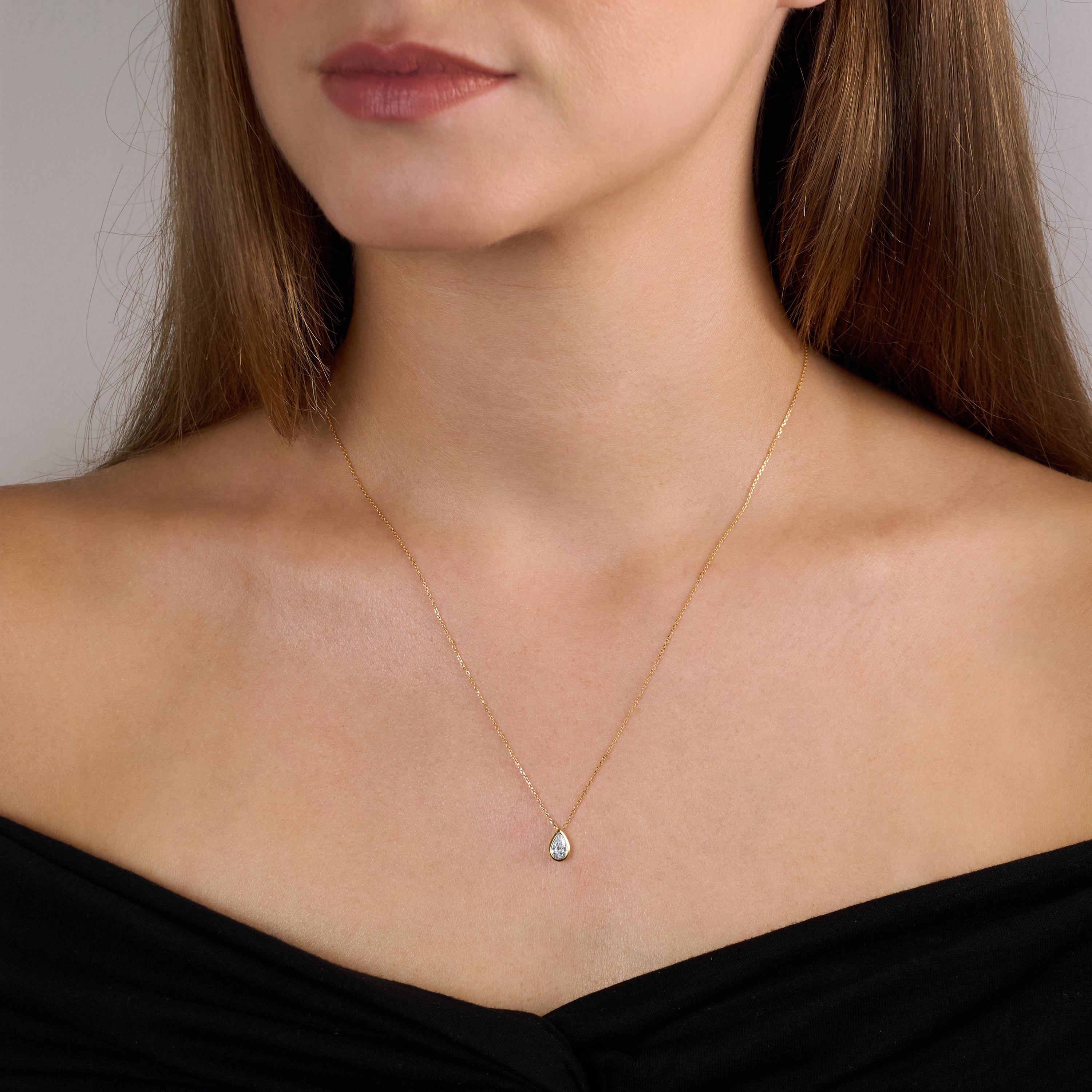 0.30ct Pear Cut Diamond Solitaire Pendant