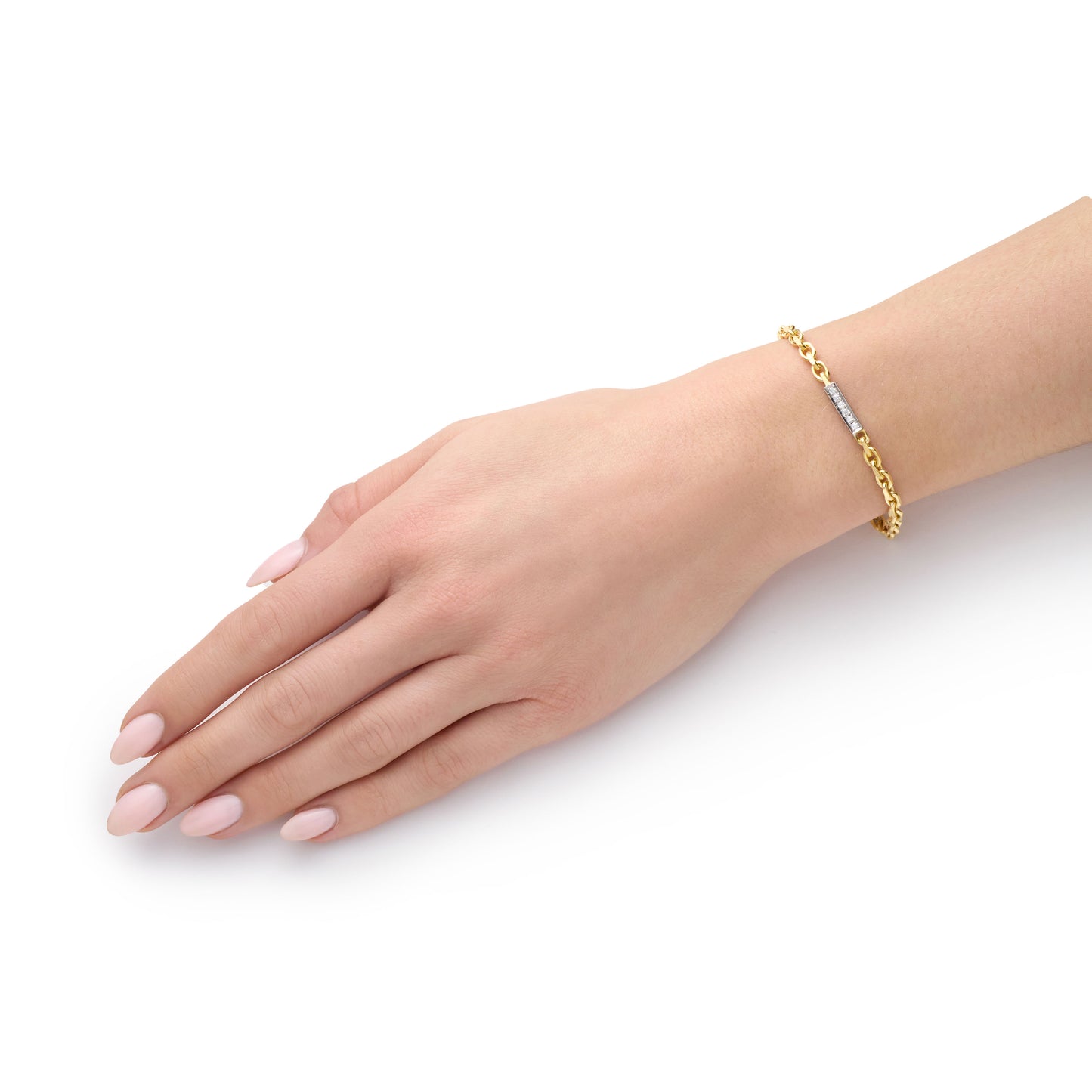 18ct Yellow Gold Bracelet With Diamond Set Bar