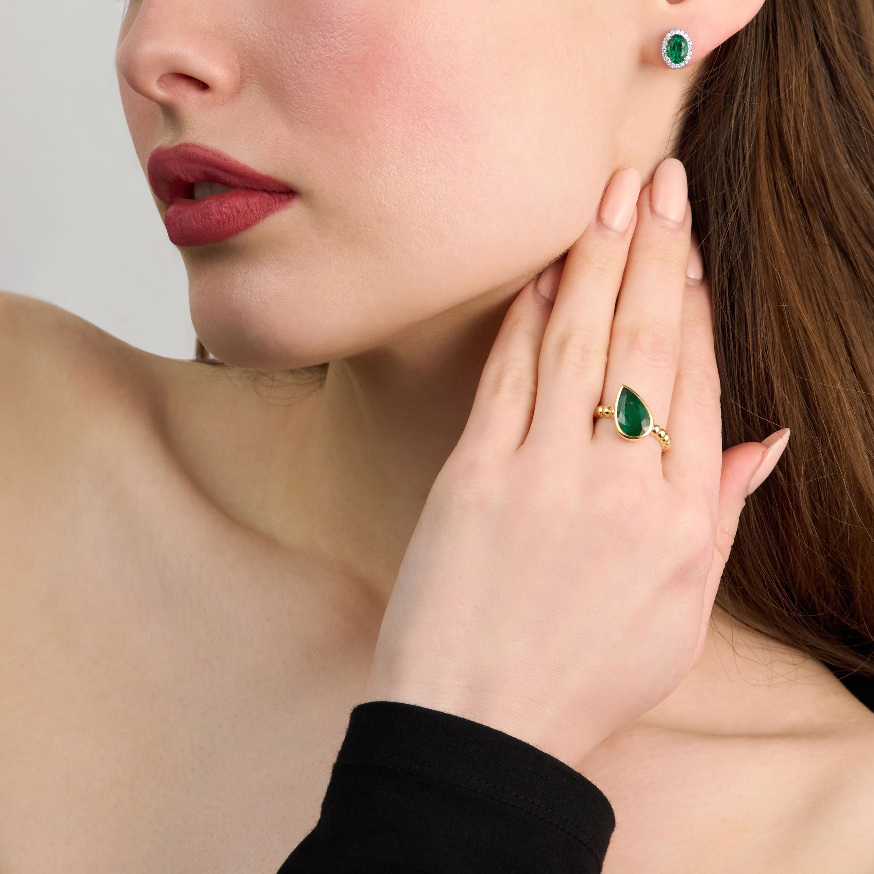 2.77ct Emerald Yellow Gold Ring