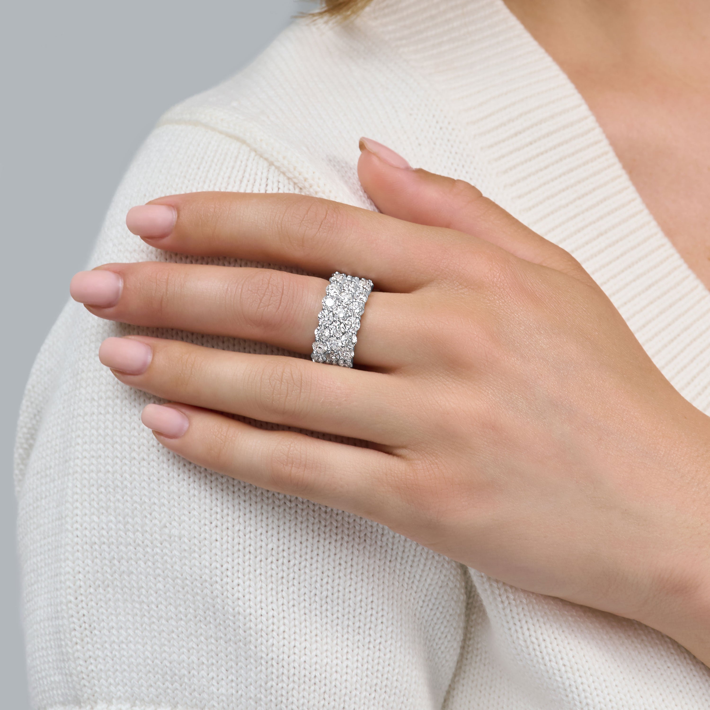 9.93ct Three Row Diamond Wave Ring