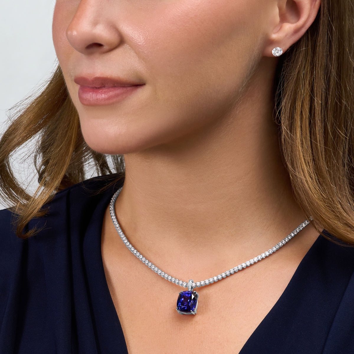 16.65ct Cushion Shape Tanzanite Pendant