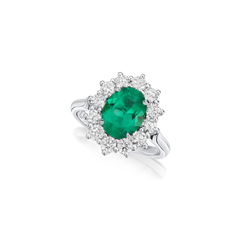 1.68cts Oval-Shape Emerald and Diamond Ravello Cluster Ring