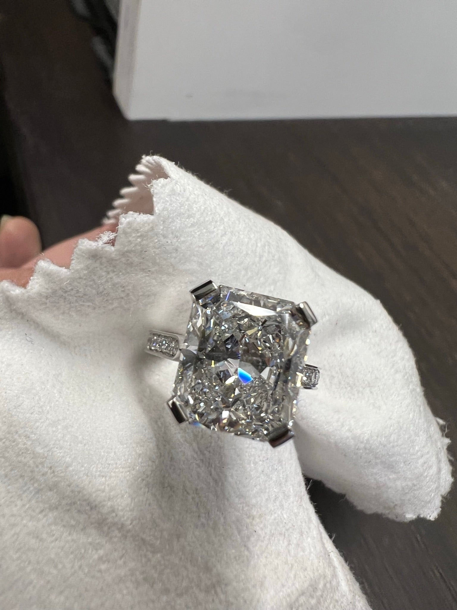 5.33cts Radiant Cut Diamond Solitaire Platinum Engagement Ring