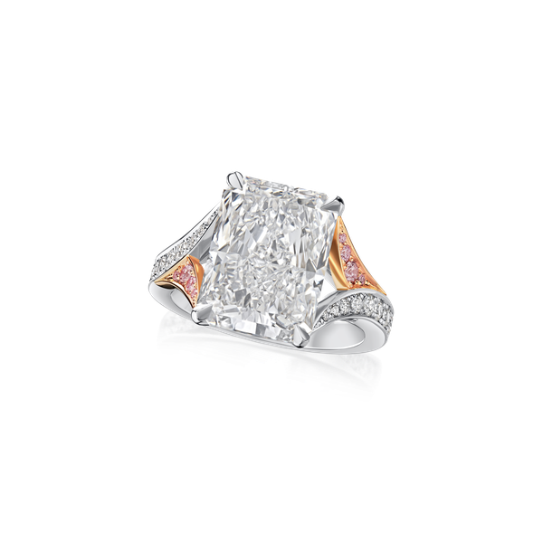 5.81cts Radiant-Cut Type IIa Diamond Ring