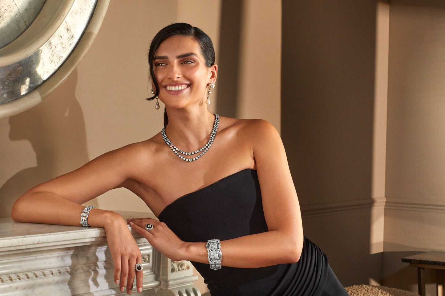 5.09cts Alexandrite and Diamond Cluster Ring