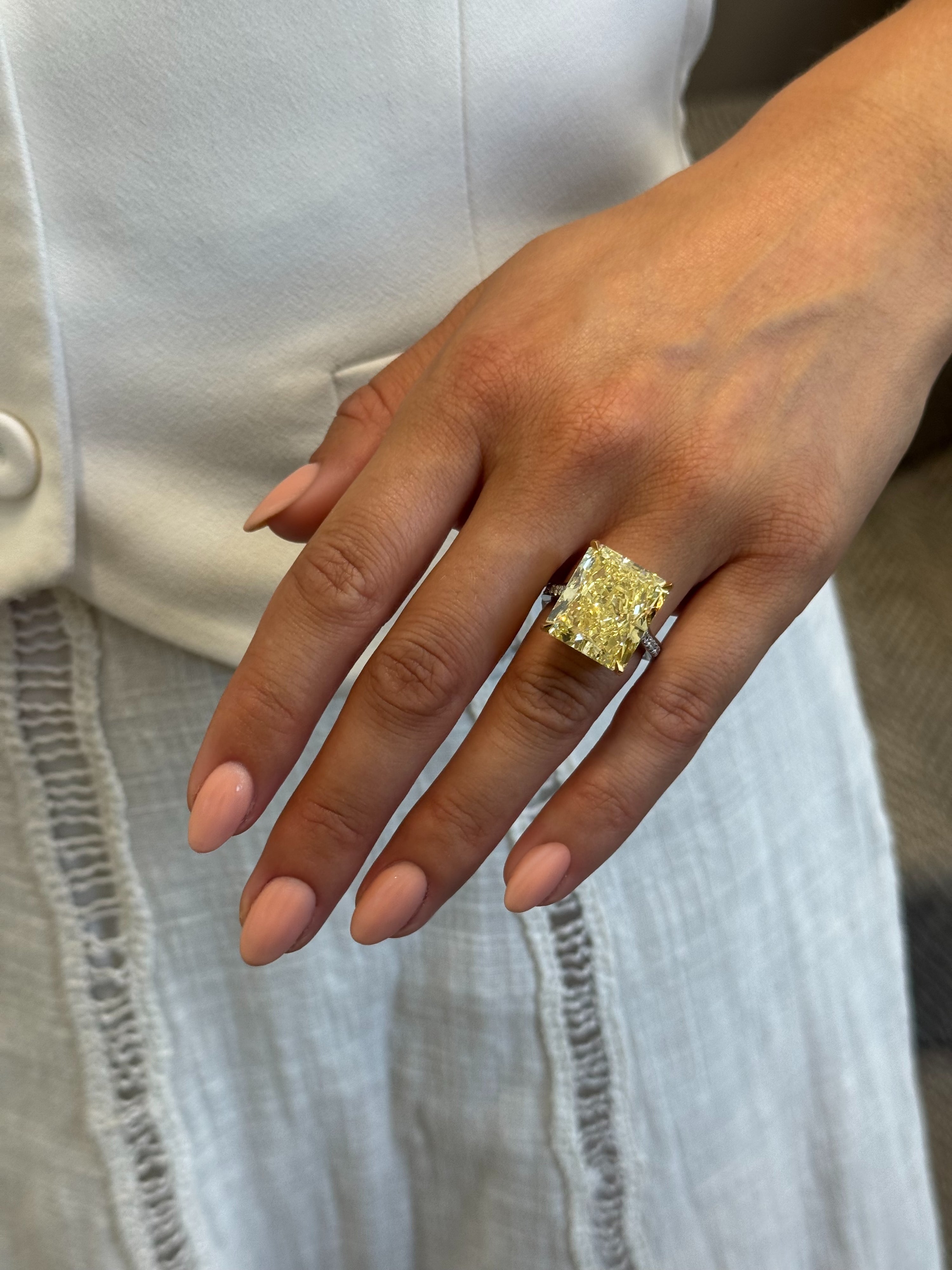 20.52ct Radiant Cut Yellow Diamond Ring With Diamond Set Shoulders