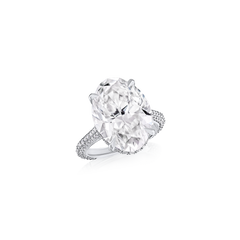 8.01cts Oval Cut Diamond Ring With Diamond Set Shoulders