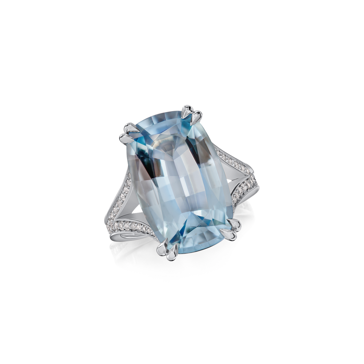 8.74cts Cushion-Shape Aquamarine Ring