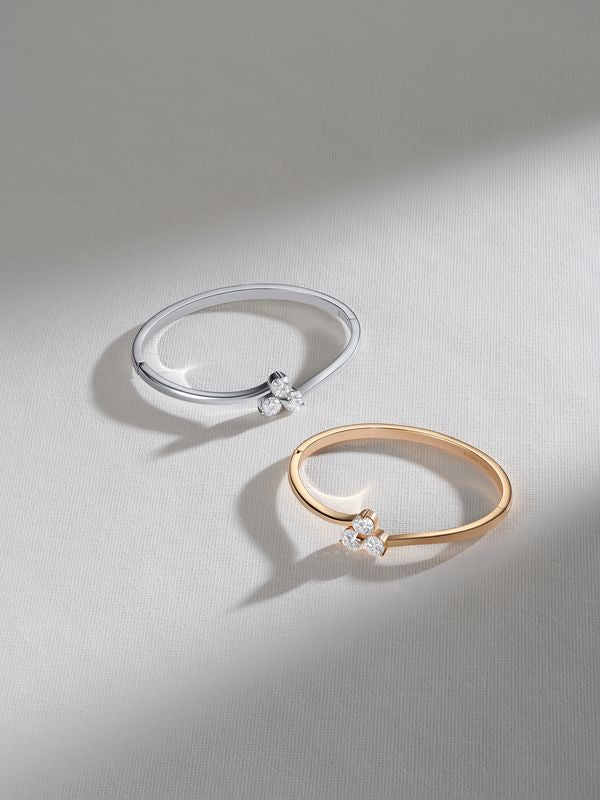 Trefoil Collection 2.25cts Diamond Platinum Bangle