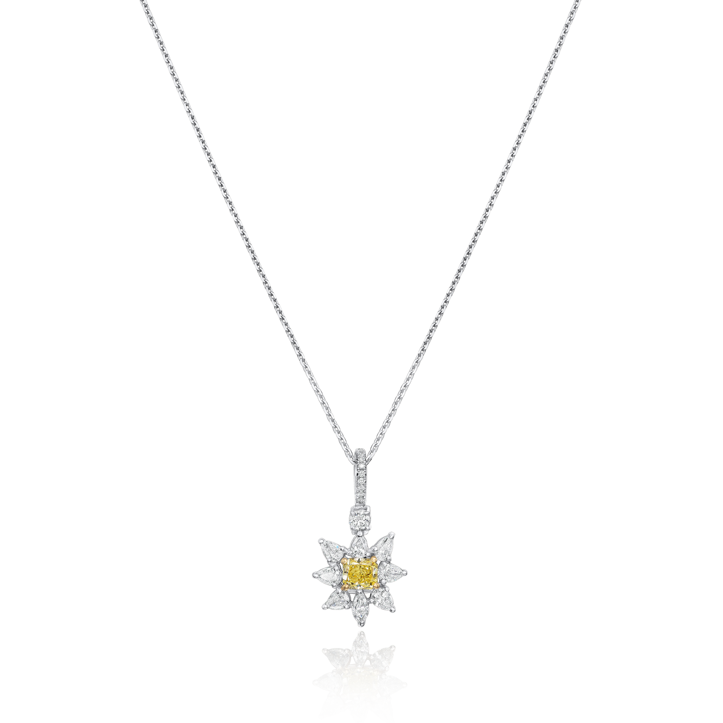 1.60cts White and Yellow Diamond Cluster Pendant