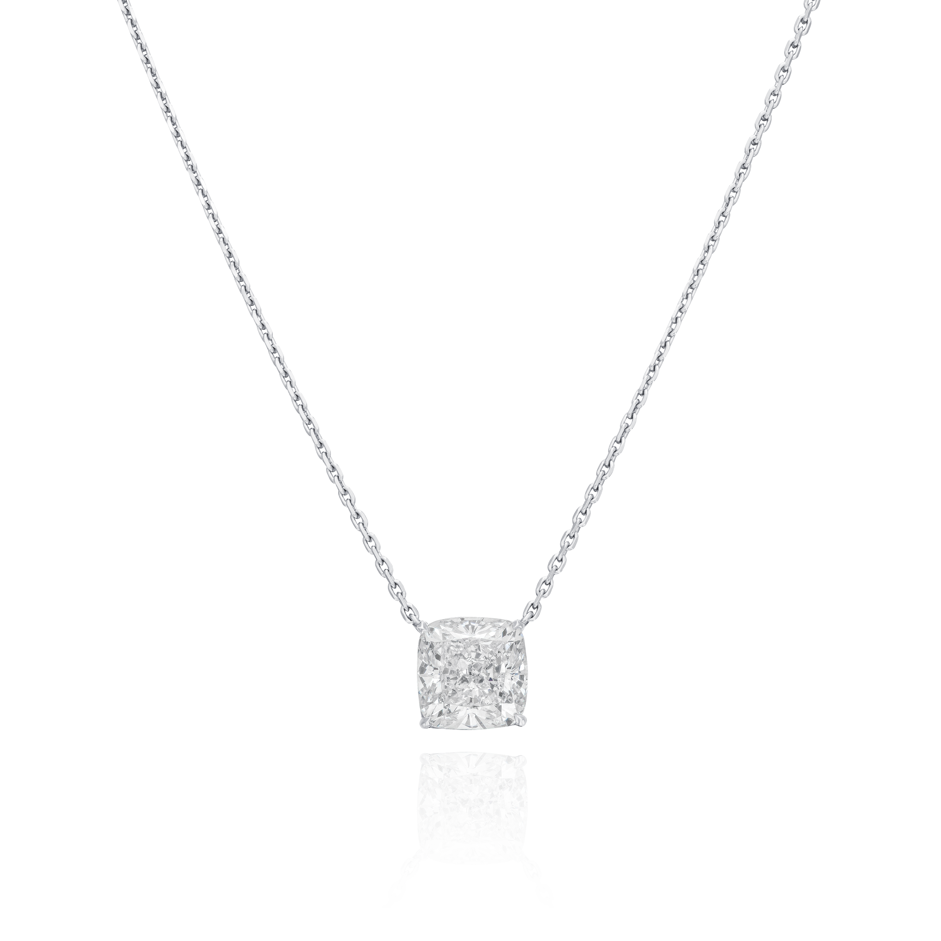 2.70cts Cushion Cut Diamond Pendant