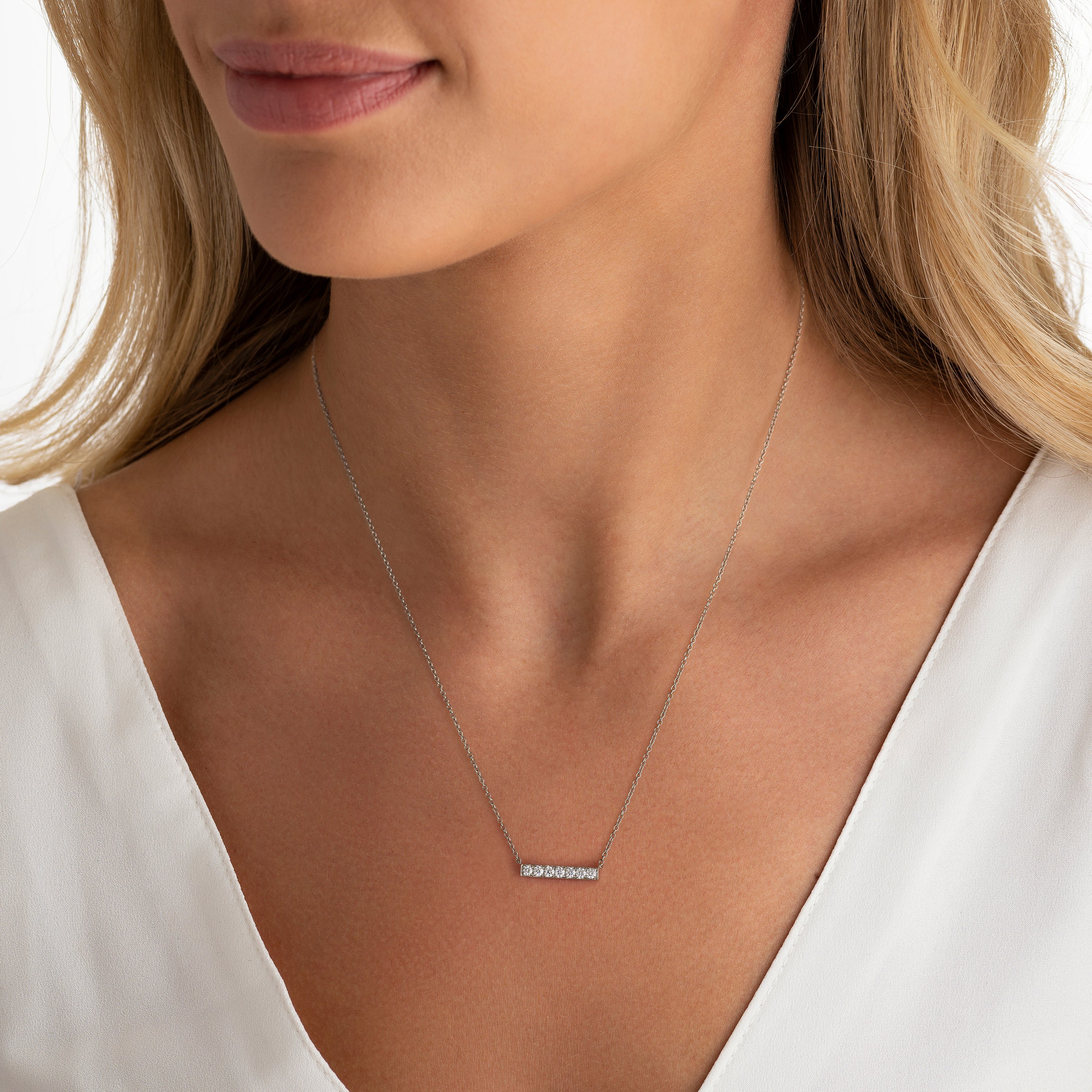 Skyline Collection Horizontal Diamond Set Platinum Pendant 3mm
