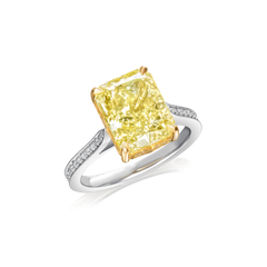 5.30cts Radiant Cut Natural Fancy Yellow Diamond Solitaire Engagement Ring
