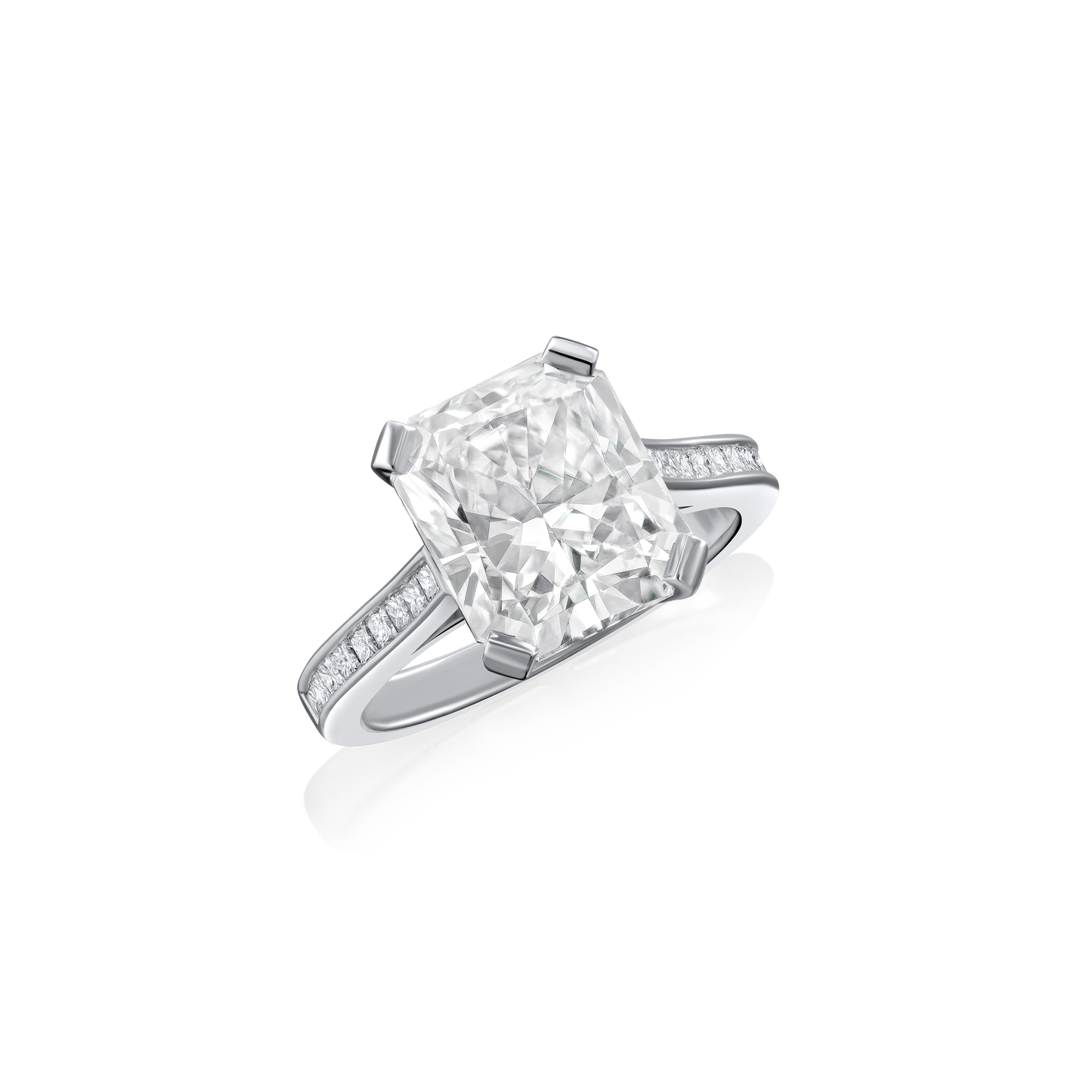 5.33cts Radiant Cut Diamond Solitaire Platinum Engagement Ring