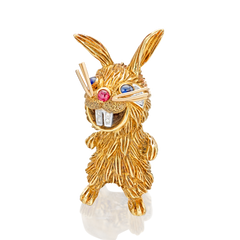 Kutchinsky Hare Brooch in 18ct Yellow Gold