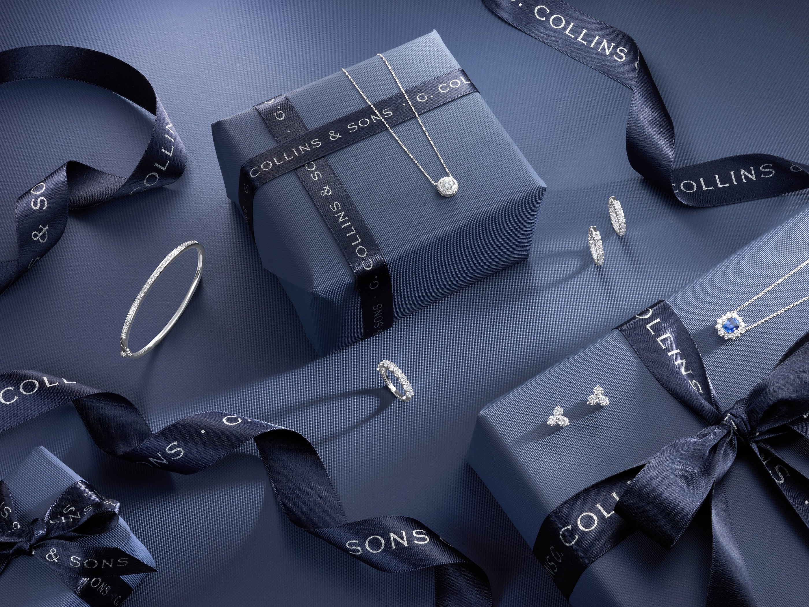 Collins Classics Gift Guide