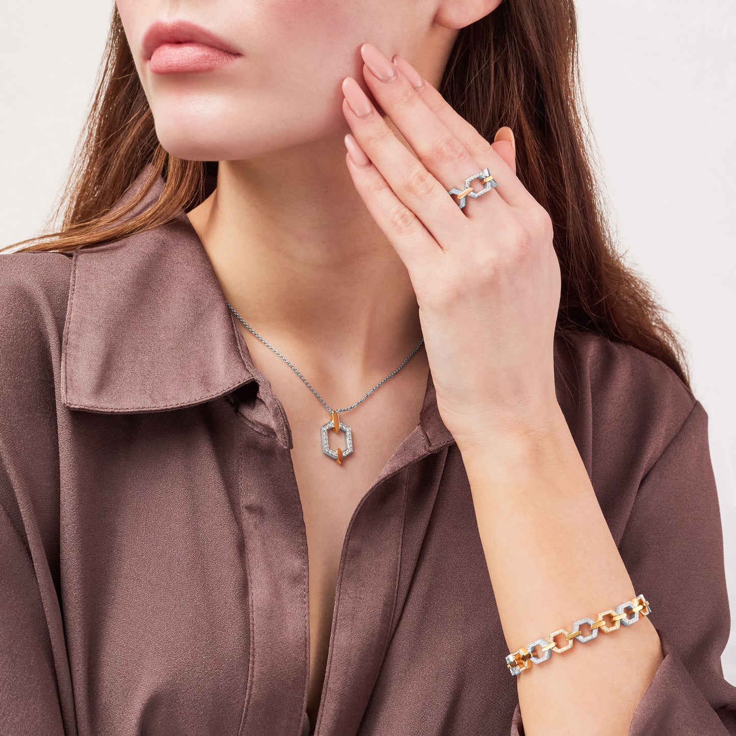 Nectar Platinum and 18ct Yellow Gold Diamond Set Ring