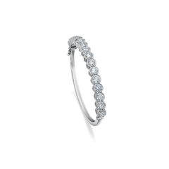 10.68cts Round Brilliant Cut Diamond Hinged Bangle