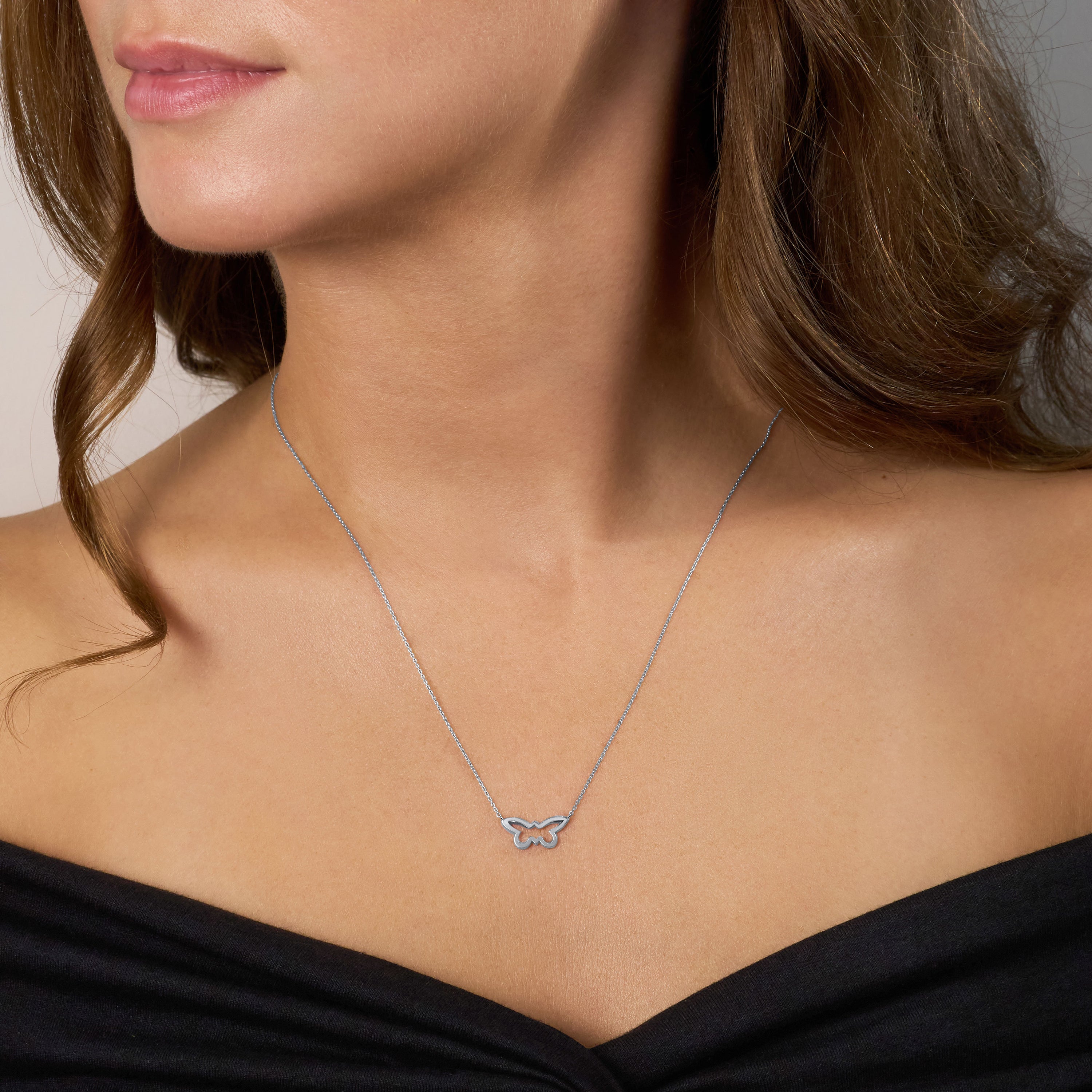 Platinum Butterfly Trace Chain Pendant