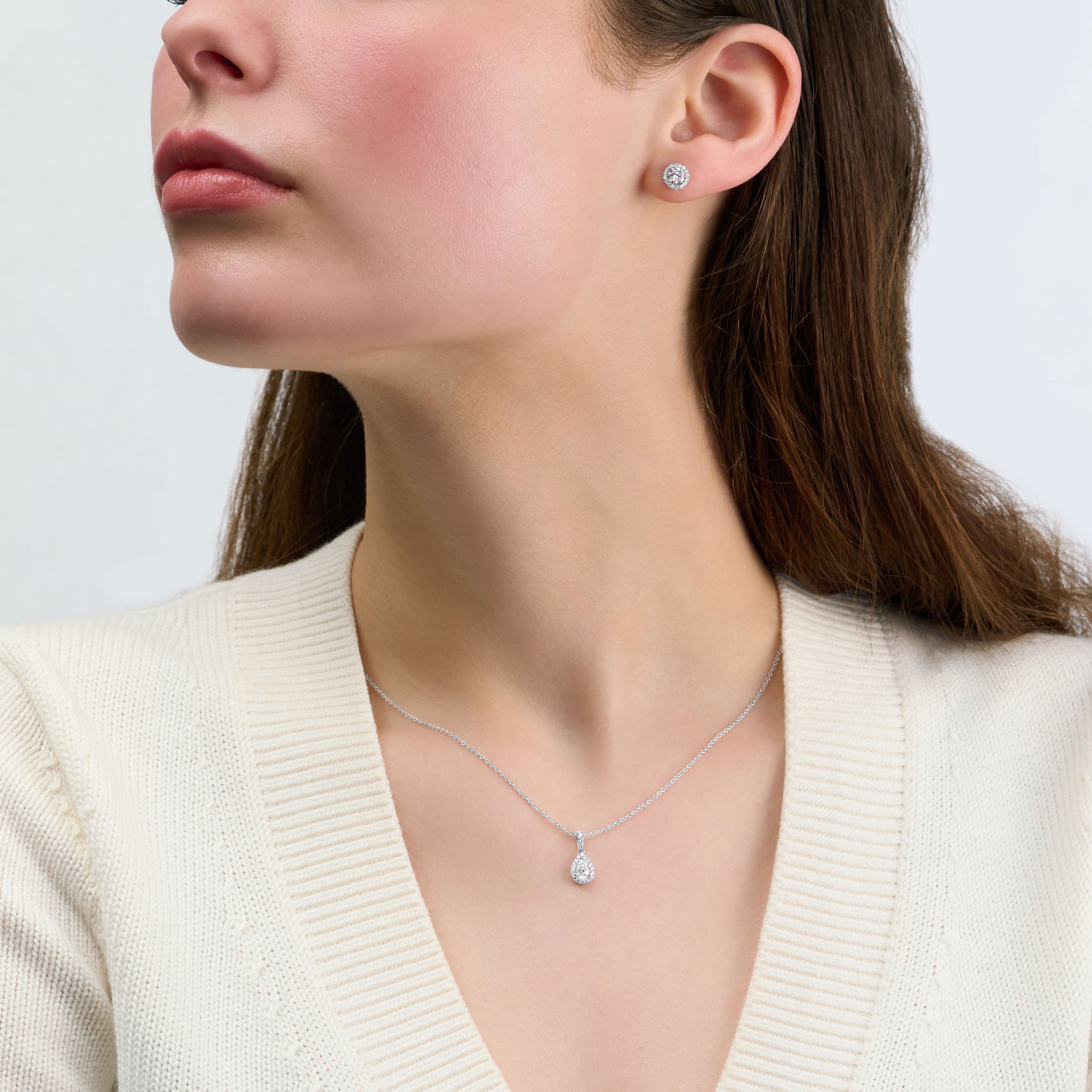 18ct White Gold Diamond Cluster Earrings