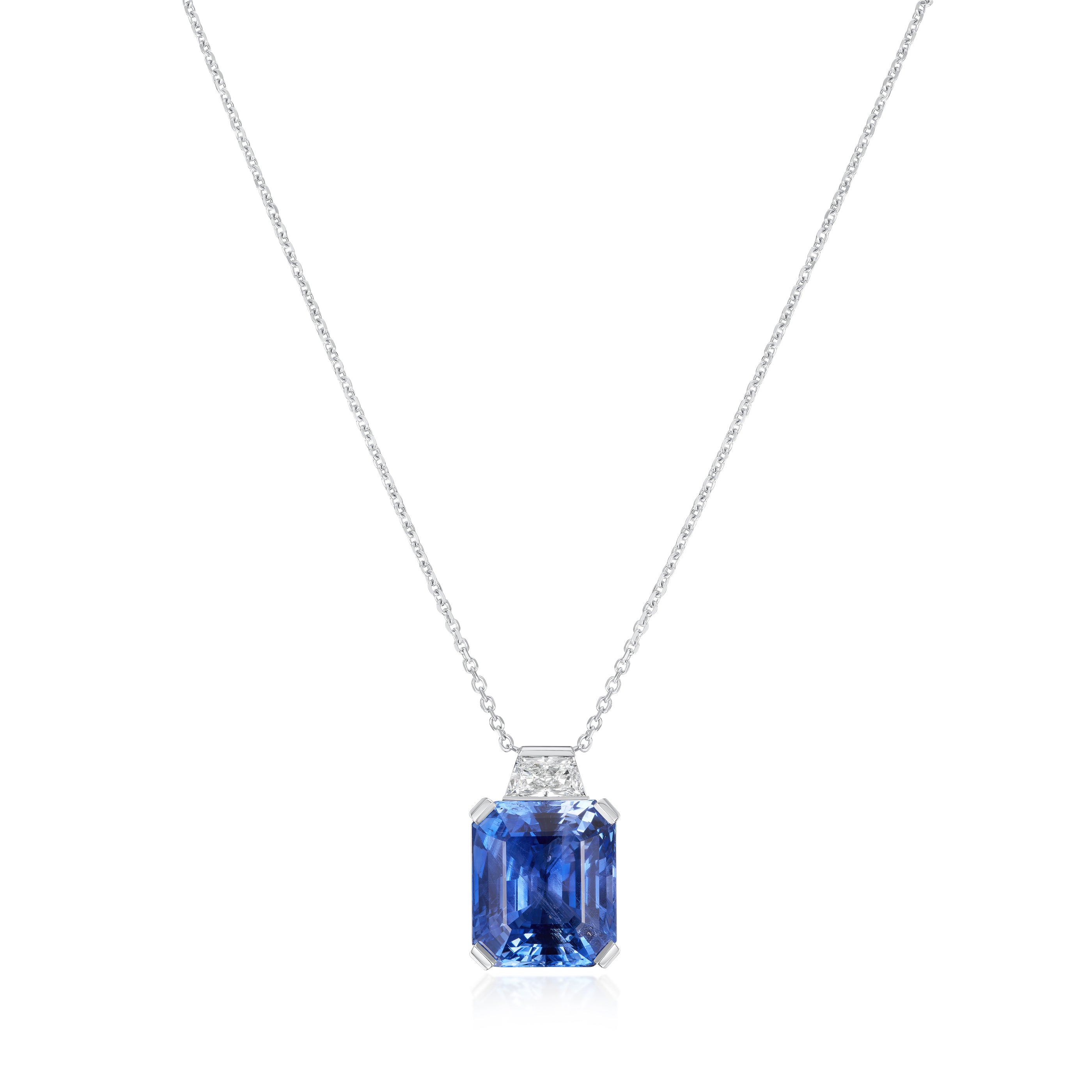 18.76cts Octagon Sapphire pendant
