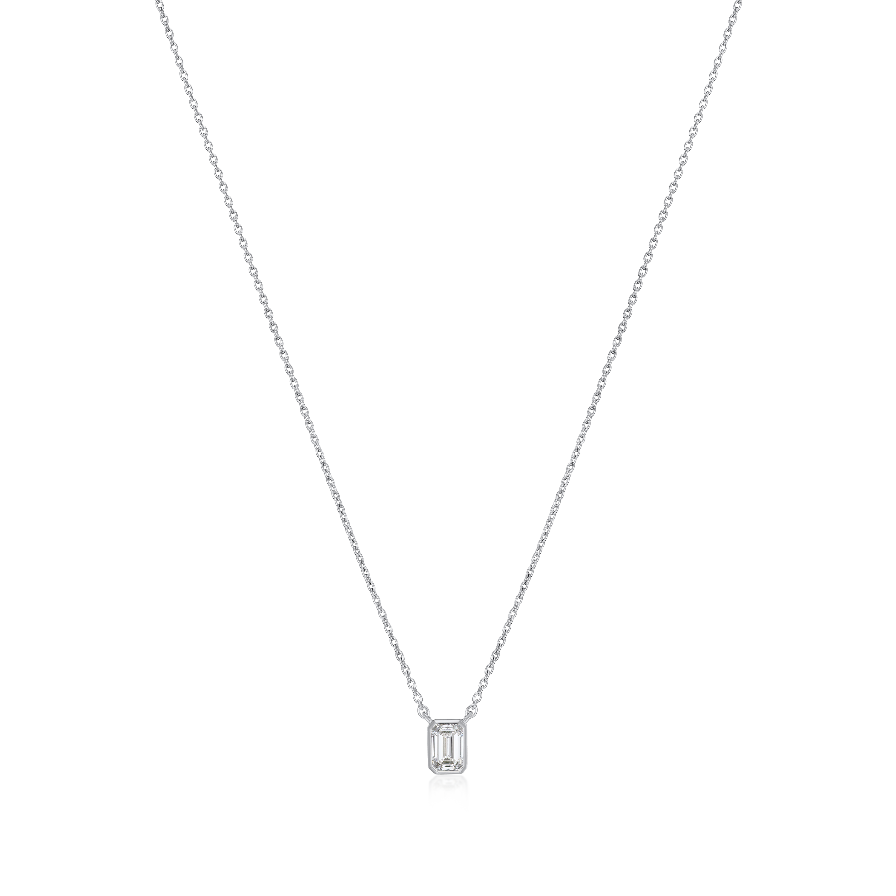 0.34ct Platinum Emerald Cut Diamond Set Pendant