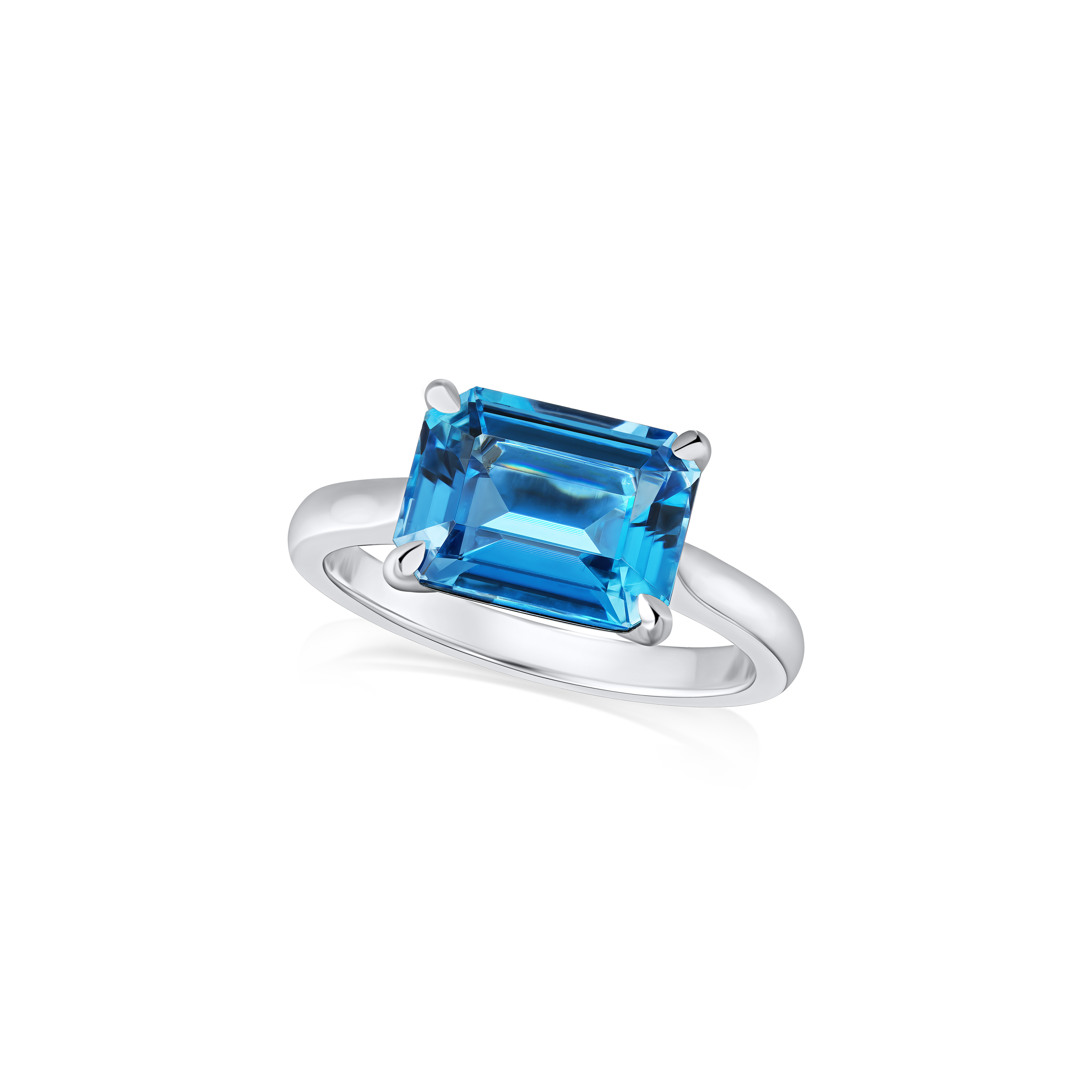 3.08cts Octagon Aquamarine Ring