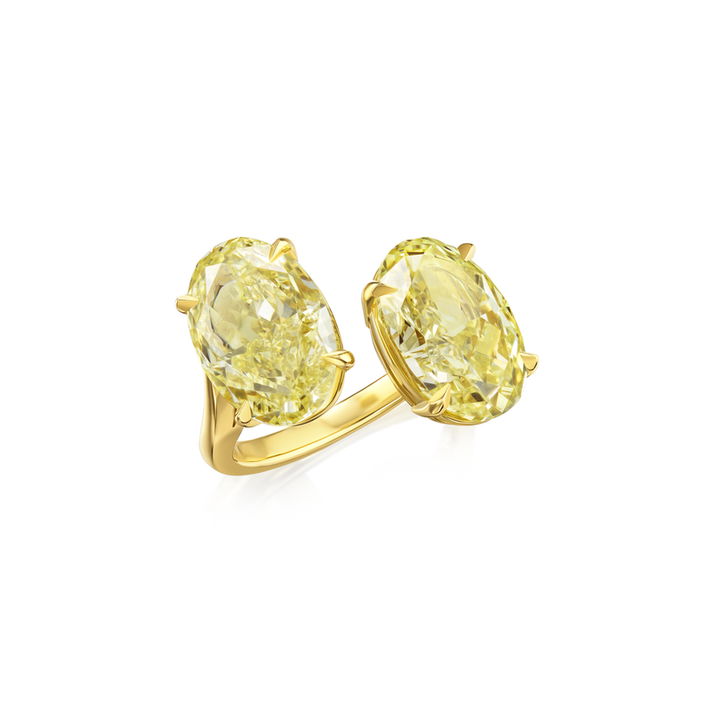 8.41cts Natural Fancy Yellow Diamond 'Toi et Moi' Ring