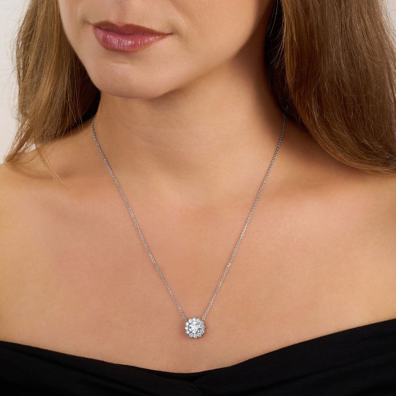 1.51cts Round Brilliant Cut Diamond Ravello Cluster Pendant