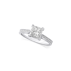 1.30cts Princess Cut Diamond Ring With Diamond Set Shoulders