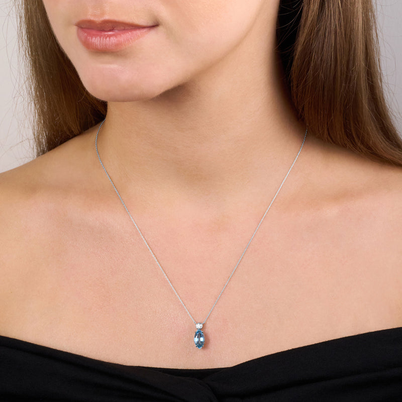 1.56cts Aquamarine and Diamond Pendant
