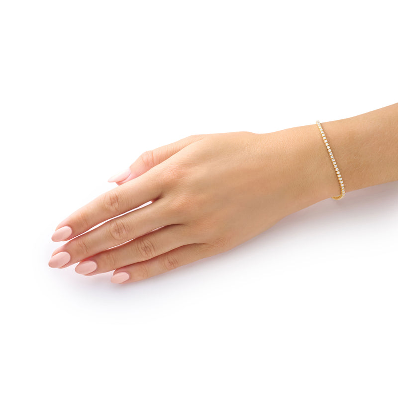 1.74cts Round Brilliant Cut Diamond 18ct Yellow Gold Line Bracelet