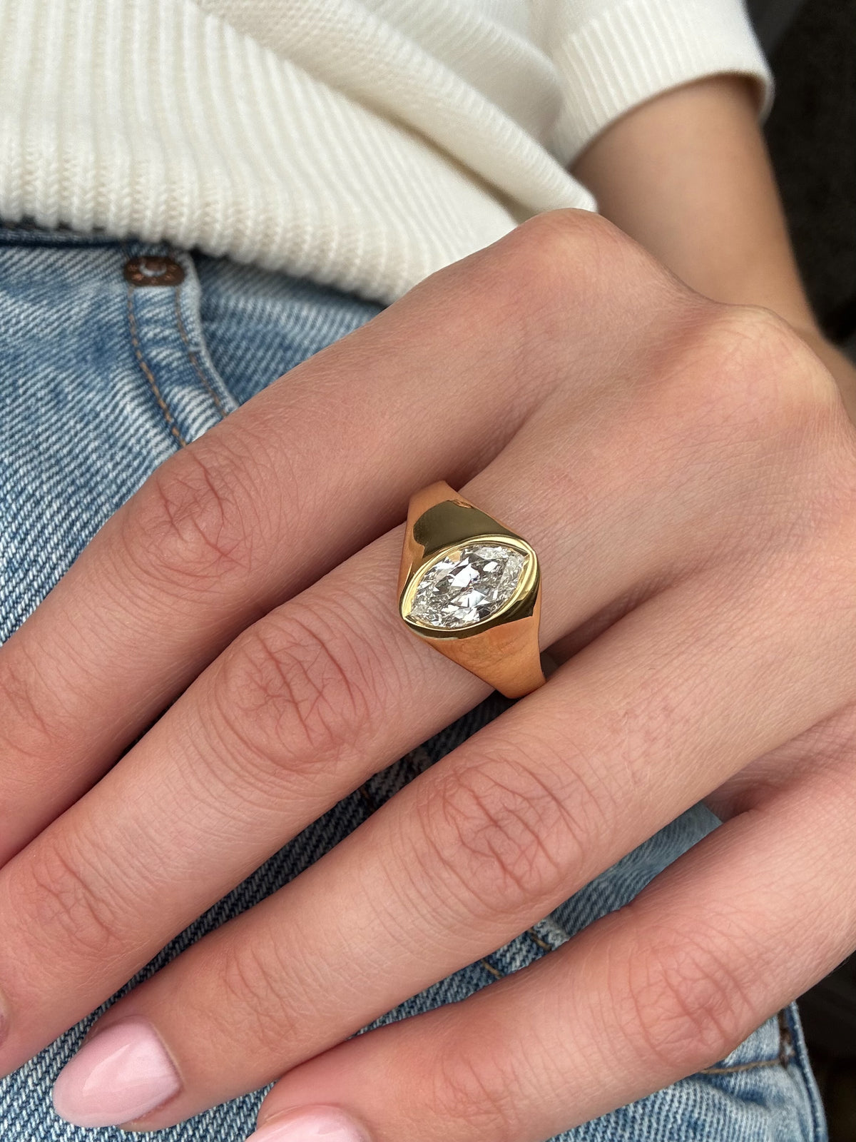 Marquise Cut Diamond 18ct Yellow Gold Ring