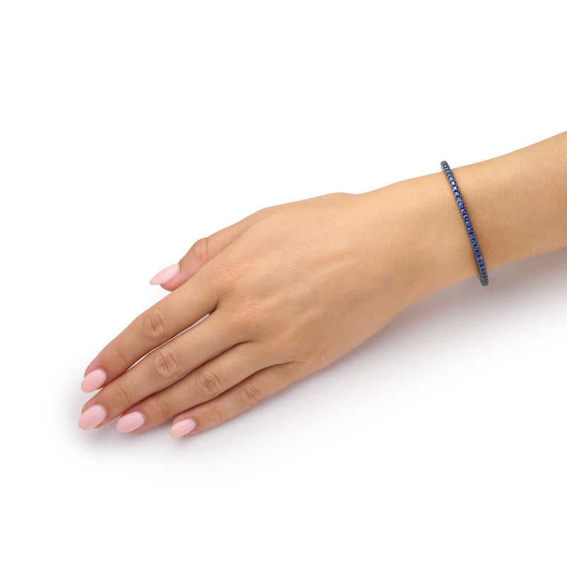 4.47cts Blue Sapphire Flex Bracelet, Black Rhodium Plated
