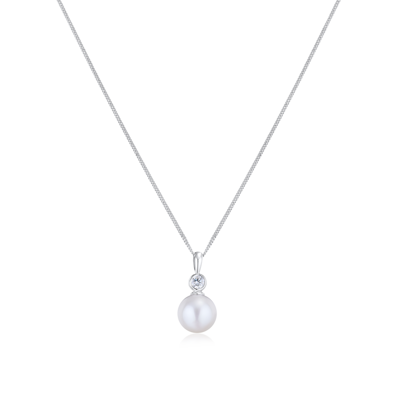 Pearl and Diamond pendant