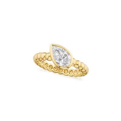 1.50ct Pear Cut Diamond Yellow Gold Ring
