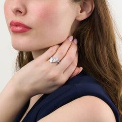 Oval and Pear Cut Diamond 'Toi Et Moi' Ring