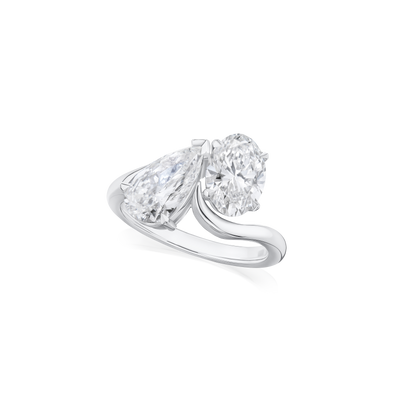 Oval and Pear Cut Diamond 'Toi Et Moi' Ring