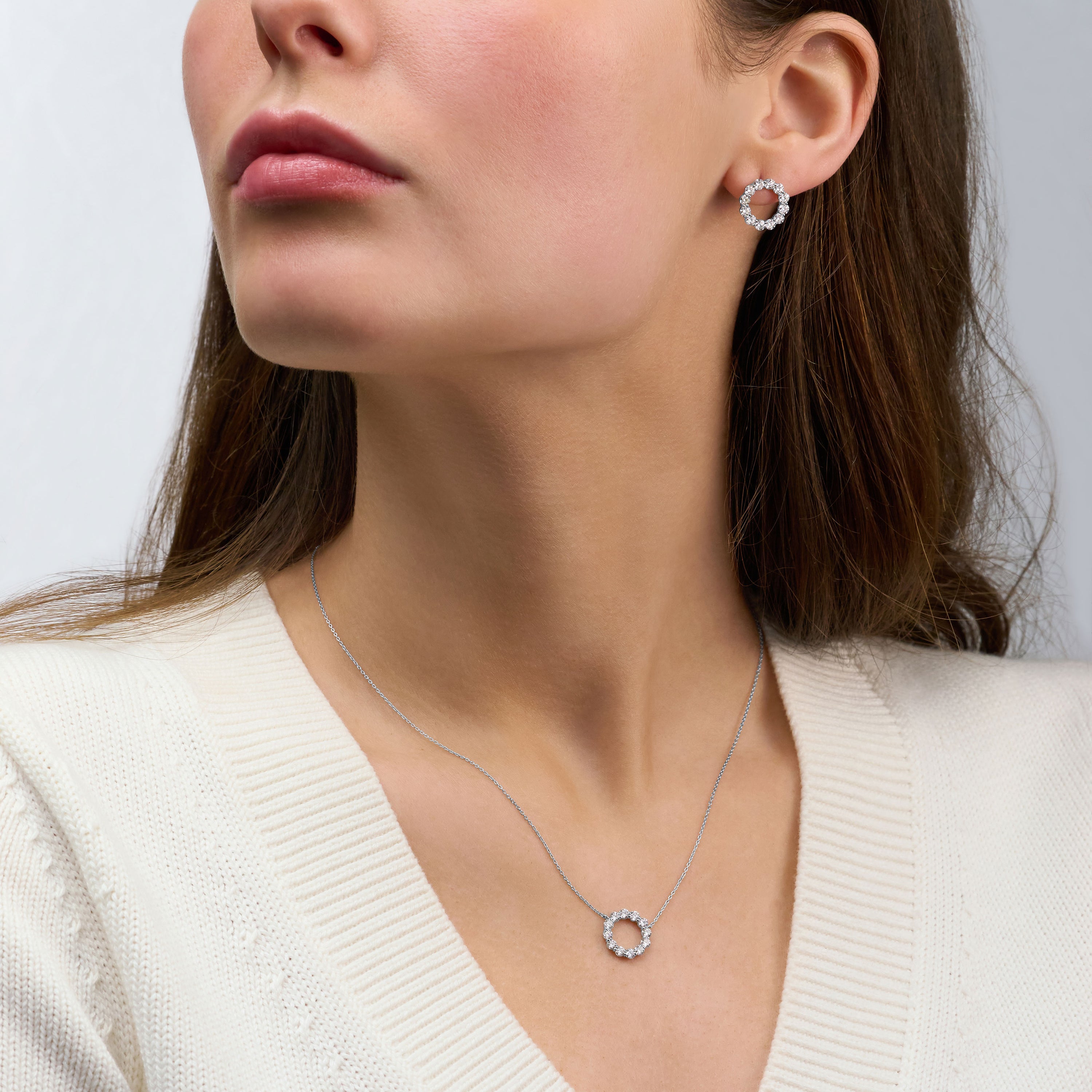1.46ct Diamond Circle Stud Earrings