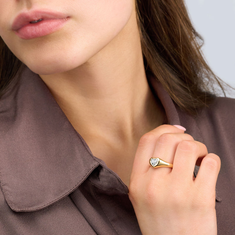 1.01ct Heart Cut Diamond 18ct Yellow Gold Ring